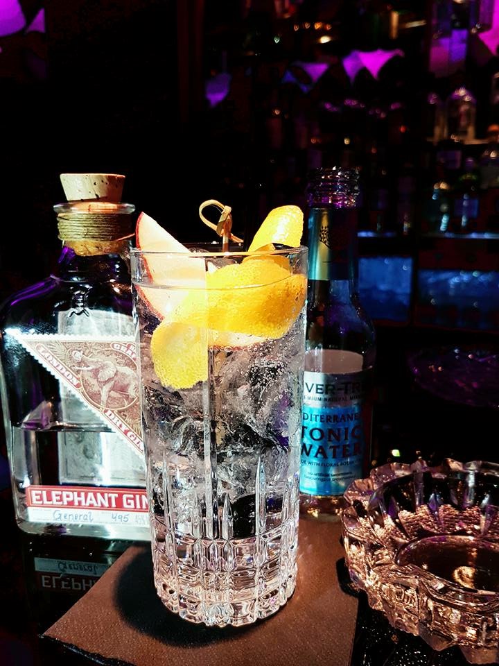 Cocktail Maxim Steyr 8151